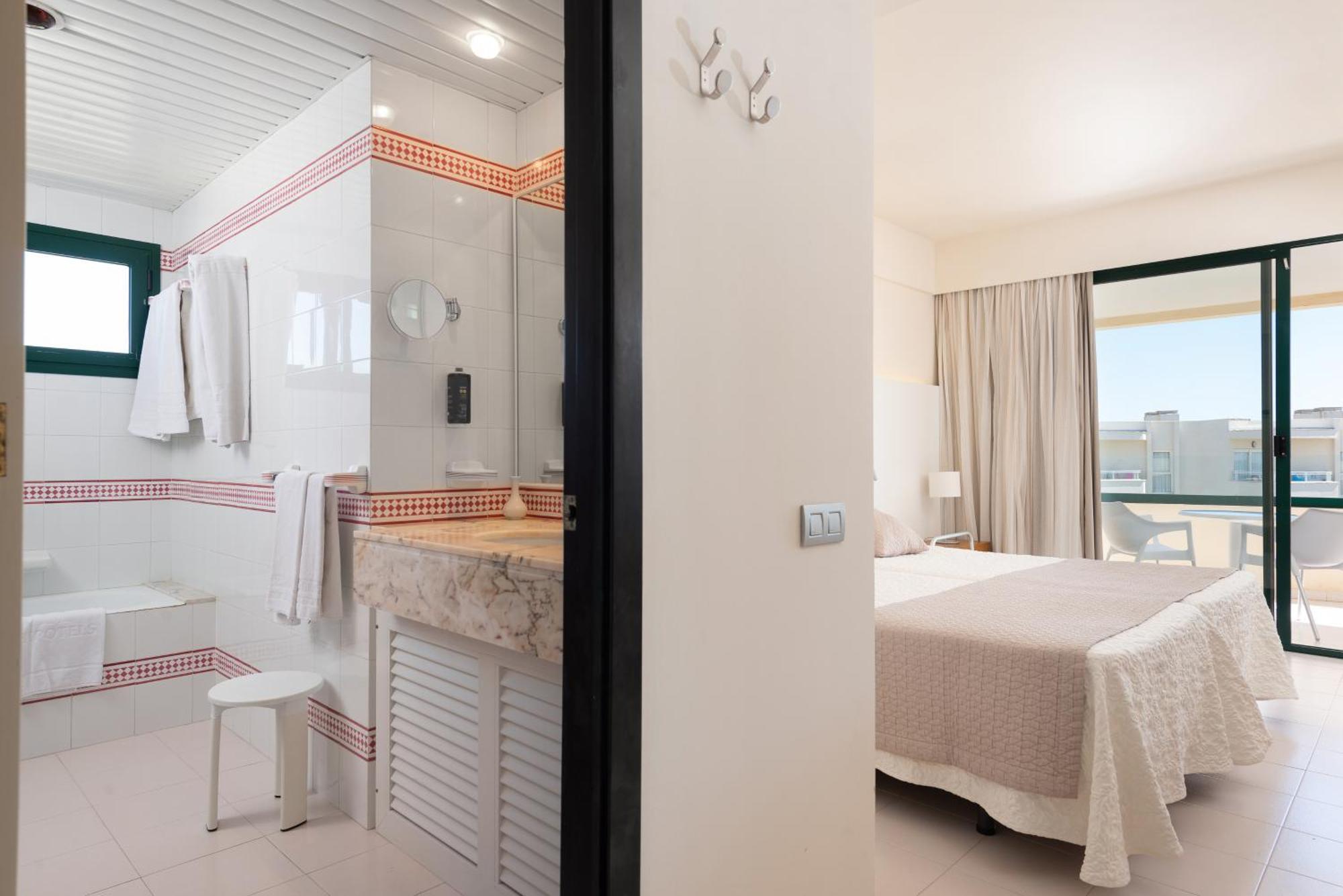 Hotel Marfil Playa Sa Coma  Bagian luar foto